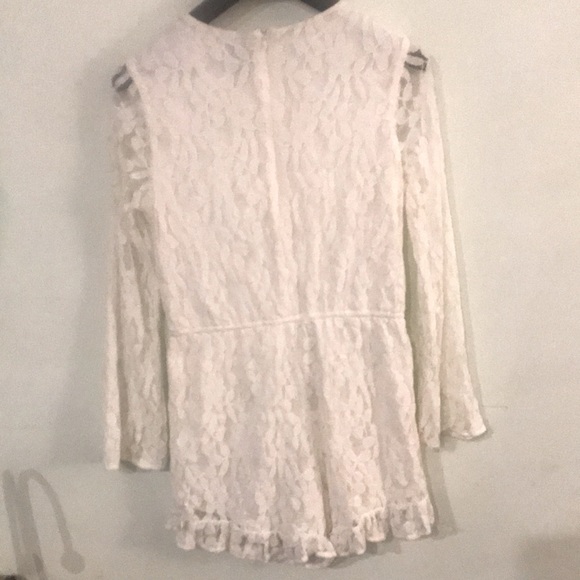 Beauty and the Beast White Lace Romper Bell Sleeves Elastic Waist Crisscross - Picture 4 of 5